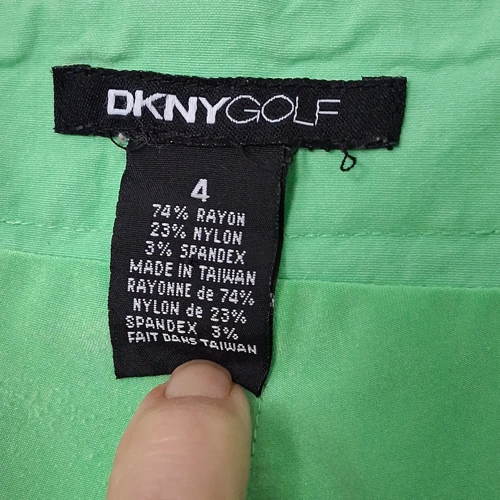 DKNY Skort Golf Tennis Pickleball Bright Green Sportswear Zipper Pockets Sz 4 - Picture 9 of 9